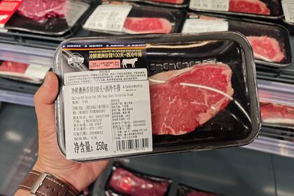 Tiempo atrás un grupo de entidades rurales de regiones de China le hizo un reclamo al Ministerio de Comercio para que realicen un estudio sobre si el crecimiento de las importaciones en los últimos cinco años ha sido excesivo y eso afecta el precio de la producción local y está llevando al quebranto y a la desaparición a los productores chinos
