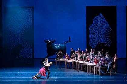 Tiempo de toreros: Jiva Velázquez como Escamillo, en el primer reparto de la puesta de Alejandro Cervera que se estrena esta semana en el Teatro Colón