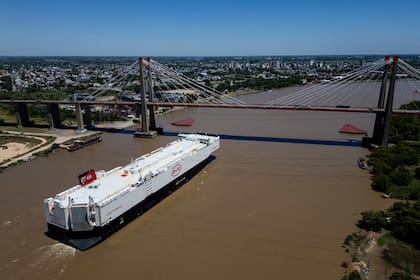 Tiene capacidad para transportar 7000 unidades