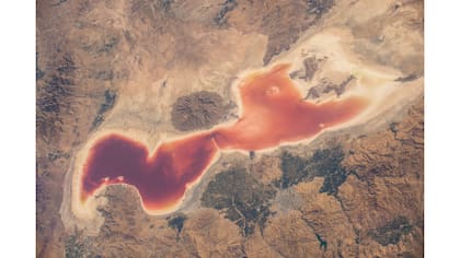 Lago Urmia en el noroeste de Irán