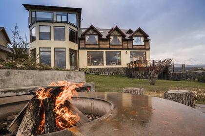 Tierra de Leyendas, el sueño de una pareja en la ciudad más austral de Argentina.