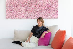 De la frustración a la idea: la historia detrás del arte de “escuchar” a la piel