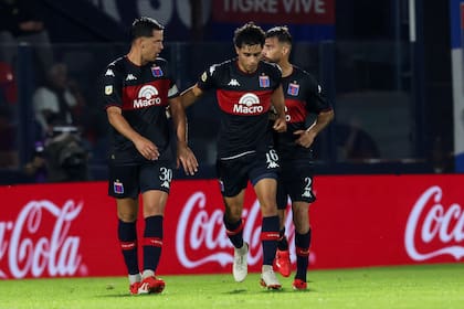 Tigre dejó en el camino a Berazategui y se verá las caras con un equipo de Primera por primera vez en esta edición