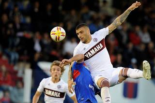 Tigre ganaba pero Lanús se recuperó y se llevó un valioso empate de Victoria