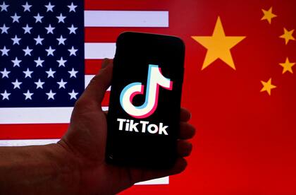 Tiktok se convirtió en uno de los ejes de discusión entre China y Estados Unidos. (OLIVIER DOULIERY / AFP)