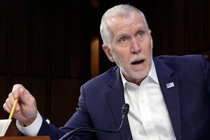 Tillis sostuvo que el proyecto incumple una promesa que Donald Trump hizo sobre la protección del Medicaid