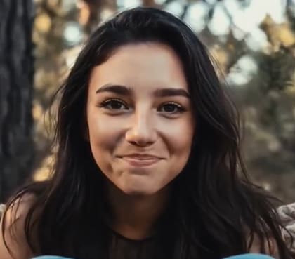 Tilly Norwood enseguida desató una fuerte polémica