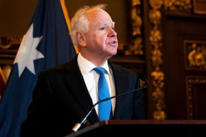 Tim Walz se retira de la carrera por el gobierno de Minnesota (IG @cdn37)