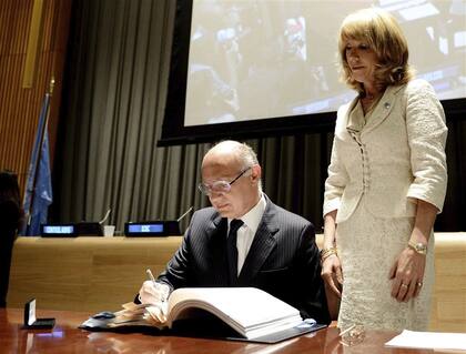 Timerman y la asesora jurídica de la ONU, Patricia O''Brien