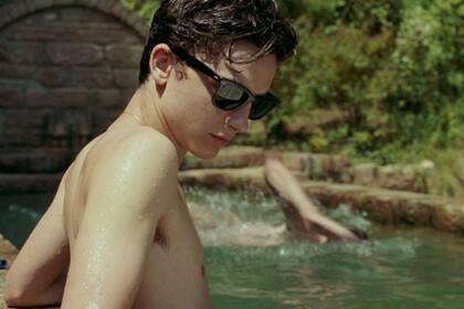 Timothée Chalamet como Elio Perlman en Llámame por tu nombre, la coming of age de temática LGBT del cineasta italiano Luca Guadagnino
