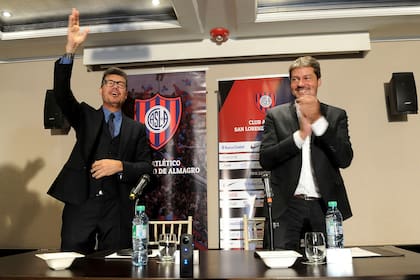 Tinelli y Lammens, los conductores de un San Lorenzo que cambió varias veces de técnico en los últimos años