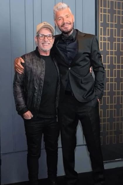 Tinelli y su gran amigo y compañero de trabajo Chato Padra.