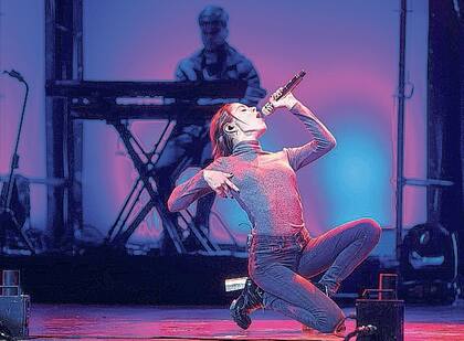 Tini, apropiándose del escenario del Rex