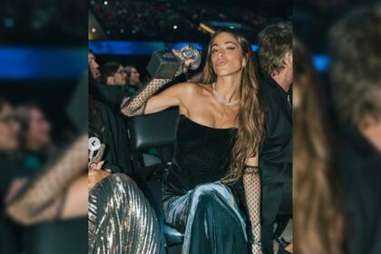 Tini en la premiación más importante de la música nacional (Foto Instagram @tinistoessel)