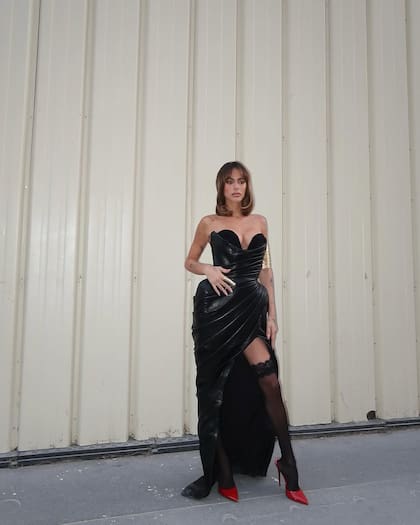 Tini Stoessel posó para una exclusiva revista (Foto: Captura Instagram @tinistoessel)