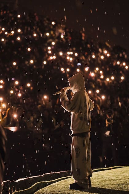 Tini tuvo que suspender su primer show por la lluvia: "Me duele en el alma"