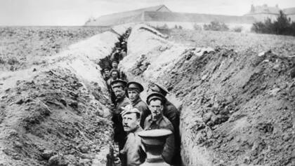 Tinniswood tenía apenas 2 años cuando estalló la Primera Guerra Mundial