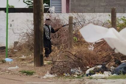 Gastón Ibarra (30) llegó a su casa en estado de embriaguez y con una actitud desafiante, por lo que su mamá llamó a la Policía