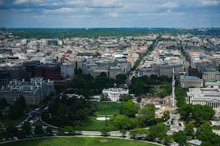 Tiroteo en cena de corresponsales reaviva llamados de Trump a tener salón de baile en la Casa Blanca