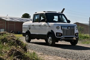 El fabricante del auto eléctrico Tito lanzó una pick up para cuatro pasajeros