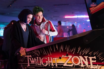 Teagan Croft como Raven