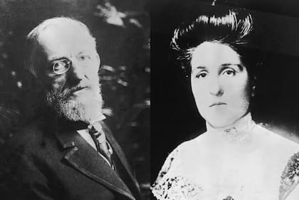 El magnate Isidor Straus, nacido en 1845 y dueño parcial de las tiendas departamentales Macy’s, y su esposa Ida