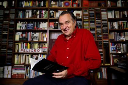 "El Ombligo del pulpo" es la última obra de Tito Vázquez