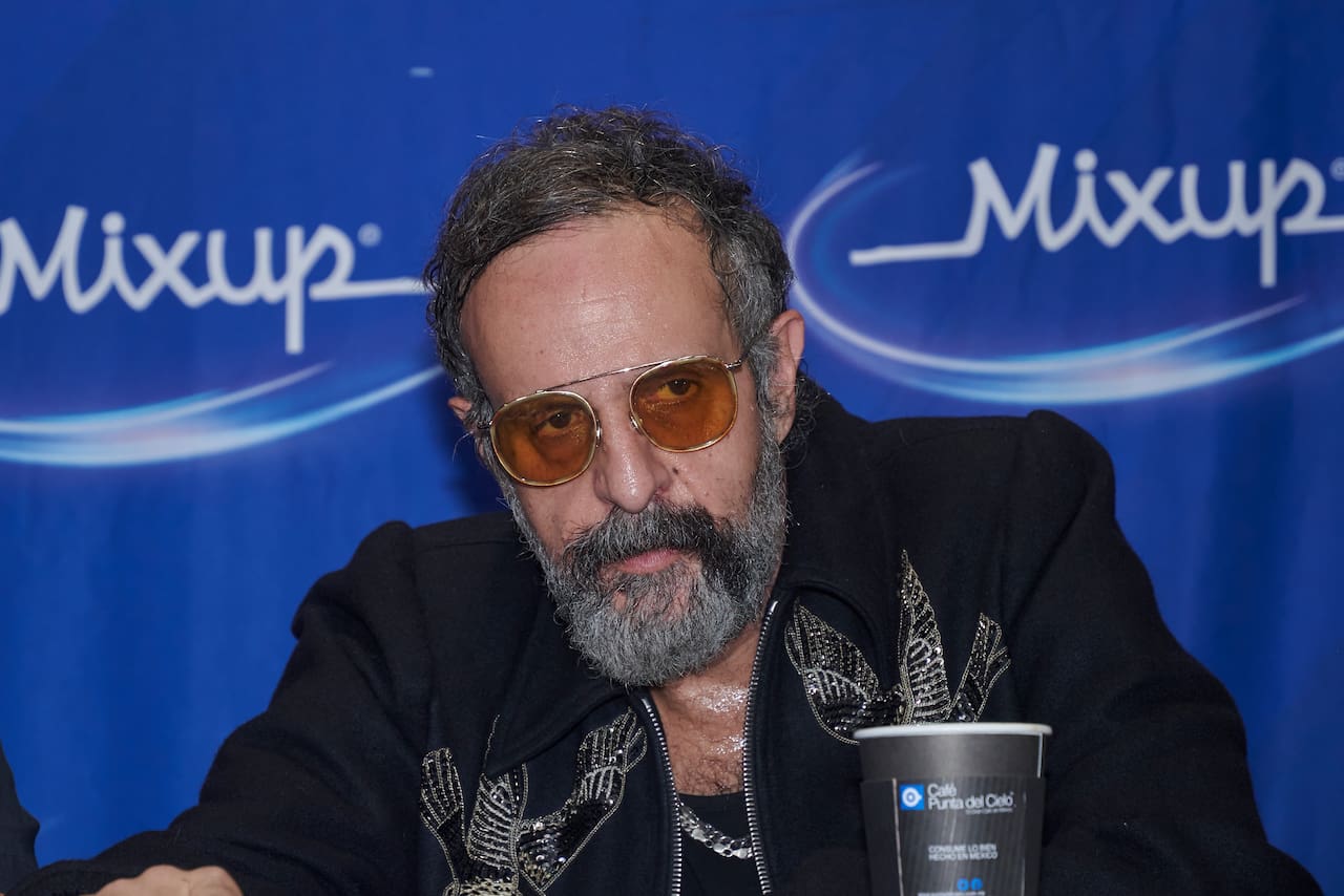 El duro presente de una estrella del rock: 11 cirugías, un coma inducido y la recuperación de sus adicciones - LA NACION