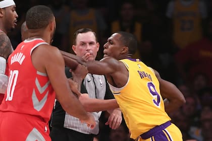 Toda la bronda de Rajon Rondo, que le arrojó un puñetazo a Chris Paul (semitapado)