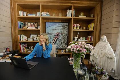 "Toda la vida hubo excesos que alimentaron lo vulgar. Para mí la mujer más linda es la natural", dice Cynthia Kern