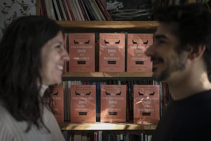 "Todas esas cosas que pasan cuando hablás con alguien, no ocurren cuando hablás con la inteligencia artificial", remarcan los psicoanalistas