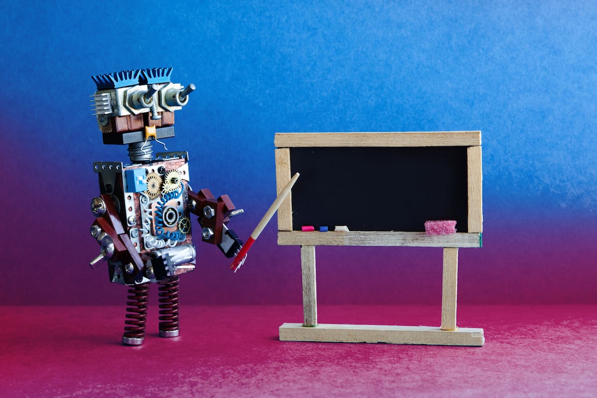 ¡Revolución Educativa! ¿Cómo Afrontan los Docentes la Explosión de la Inteligencia Artificial Generativa?