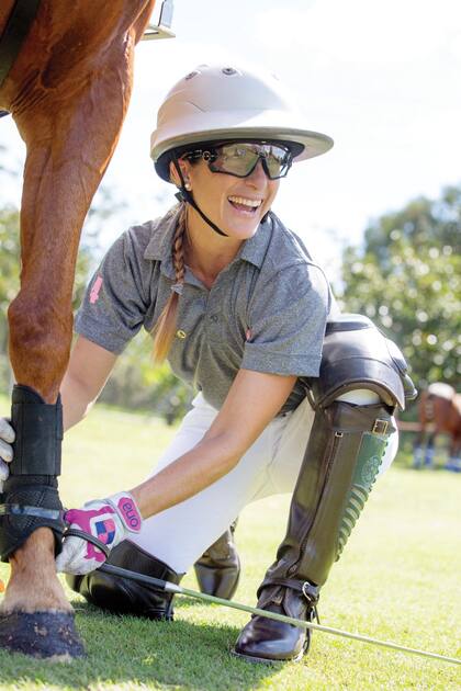 “Todavía hay una gran
diferencia en los fees
que se pagan a un diez
goles hombre que a una
diez goles mujer. No te
digo igualarlos, pero al
menos quisiéramos que
la diferencia no fuese
tan abismal” (Lía)