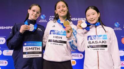 "Todavía no lo puedo creer; estoy muy feliz por lo logrado", dijo la nadadora tras su victoria