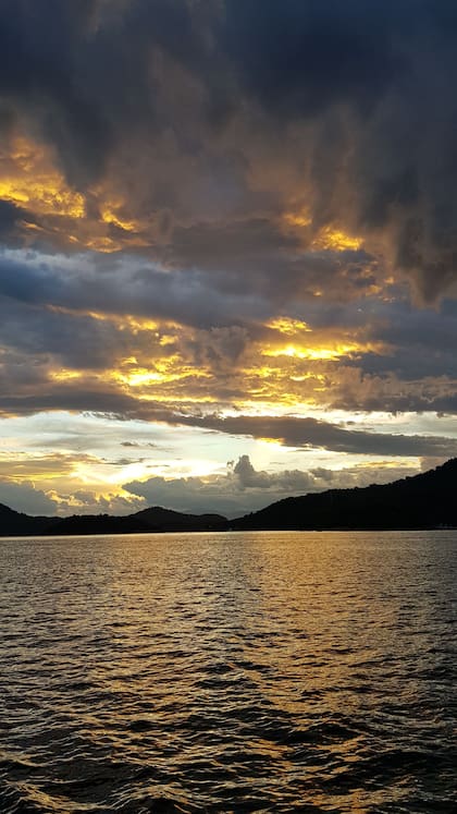 Todo lo que hay que saber sobre este destino a 160 km de Río de Janeiro. Las mejores playas, cómo recorrerlas y opciones para dormir