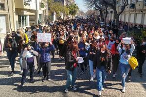 Denuncian que una alumna fue víctima de un abuso en un colegio católico y exigen Justicia