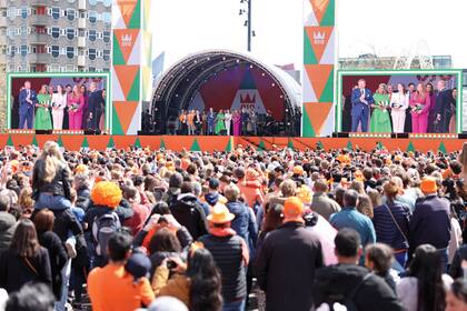 Todos los años, miles de personas salen a las calles para celebrar el Día del Rey.