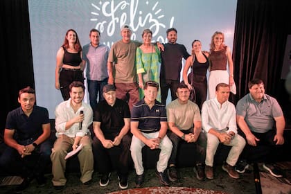 Todos los creadores y dueños de las marcas que integran la Parada Sanguchera.