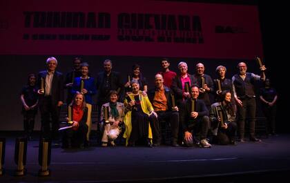 Todos los ganadores del Premio Trinidad Guevara de la temporada 2021 en el escenario del Politeama