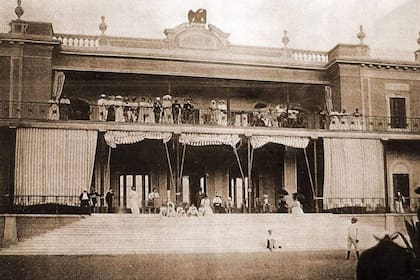 Todos los materiales con los que se construyó el Eden Hotel llegaron de Europa