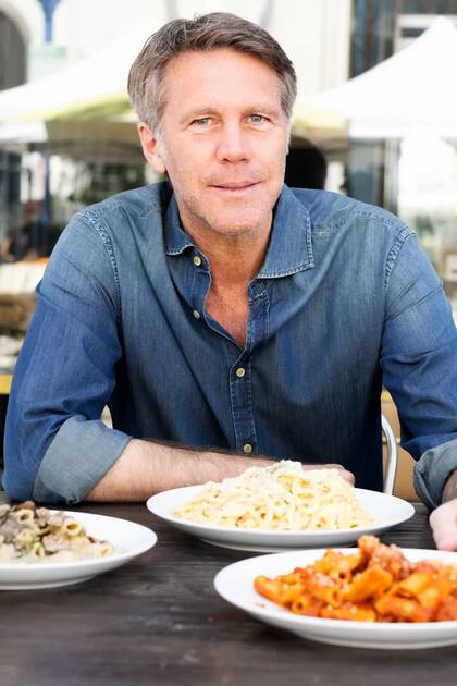 Todos los platos incluidos en la carta de su restaurante se elaboran en base a ingredientes con “estándares reales”, según se comunica desde la web del lugar.