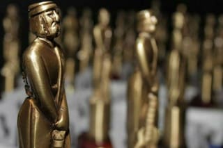 A qué hora empieza la ceremonia, quienes son los conductores y el menú elegido para los invitados