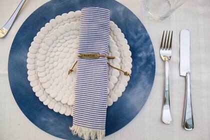 Todos los textiles son de Petite Affaire.