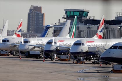 United, American Airlines, Aeroméxico y Sky se sumaron a las tres habilitadas la semana pasada