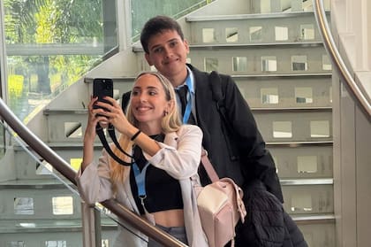 Uriel realizó coberturas de eventos como el LATAM Economic Forum: "Todos trabajamos sin recibir nada a cambio, más que la satisfacción de no quedarnos con los brazos cruzados, algo que no es poco: jóvenes empujando para el mismo lado".