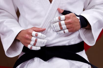 Tohar Butbul de Israel se prepara para competir en la ronda eliminatoria masculina de judo de -73 kg durante los Juegos Olímpicos de Tokio 2020 en el Nippon Budokan en Tokio el 26 de julio de 2021