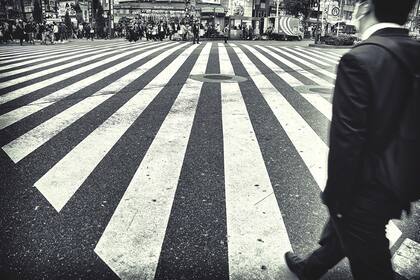 "Hasta el viaje más largo comienza con un primer paso", proverbio japonés. Imagen de Tokio
