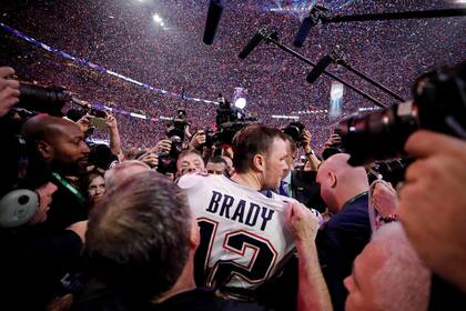 Tom Brady en el festejo, tras tras la victoria ante los Rams