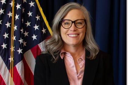 Tom Buschatzke enfatizó que la ley estatal de 1980 garantiza el acceso seguro al agua en ciertas regiones