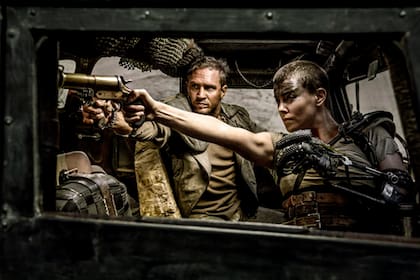 Tom Hardy y Charlize Theron